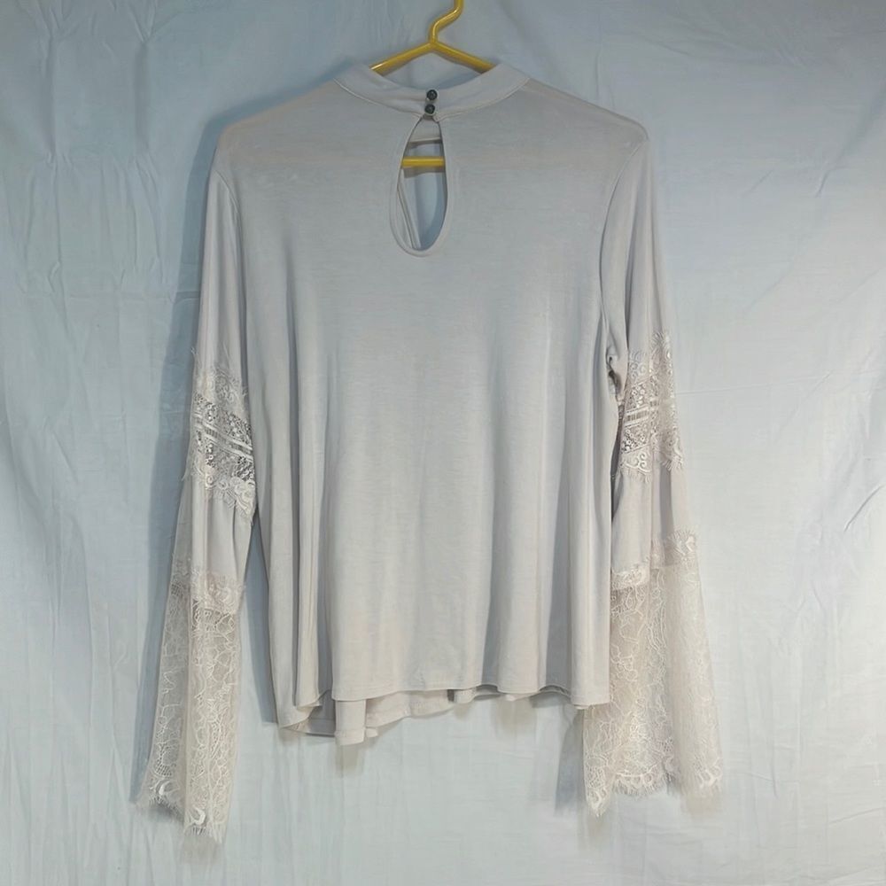 ‎Long sleeve blouse